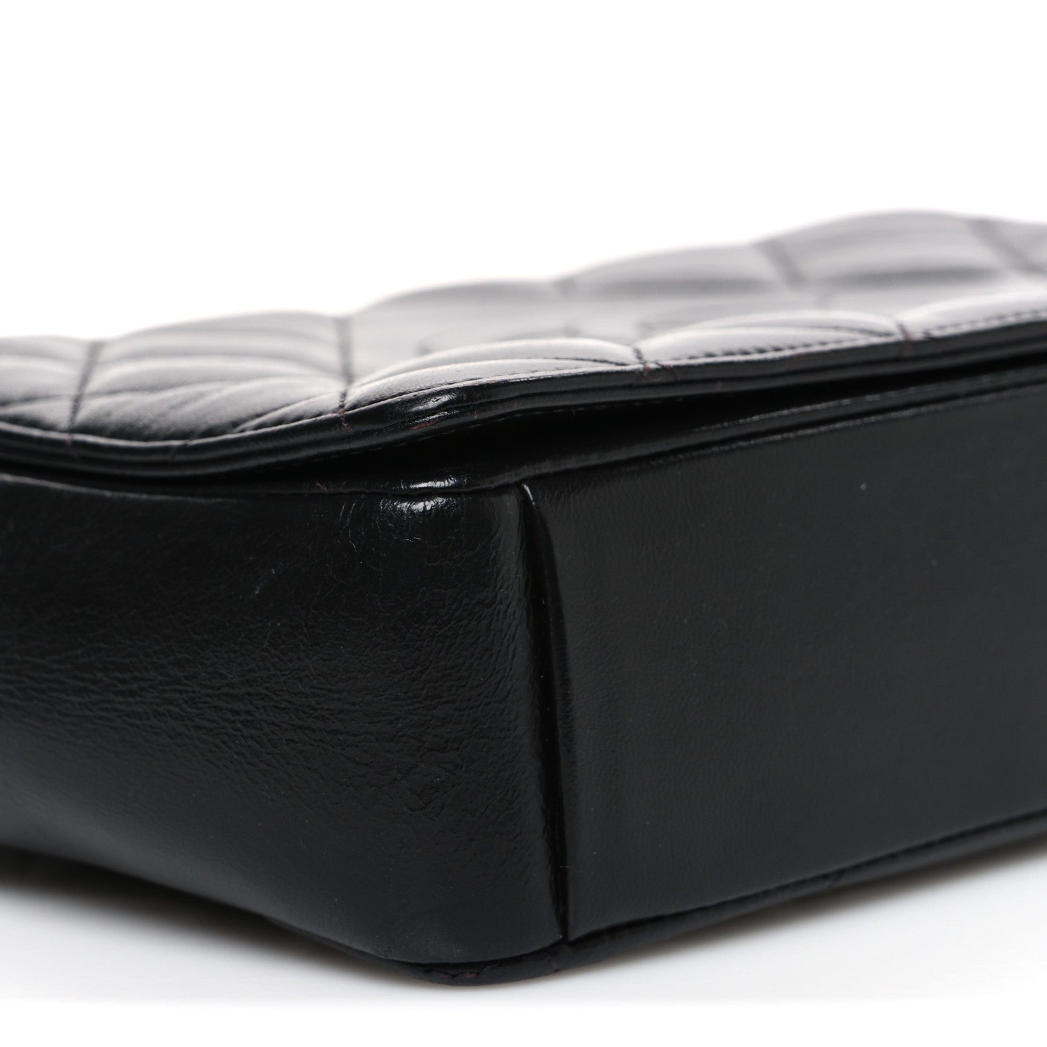 Lambskin Quilted Medium Diamond CC Flap Black