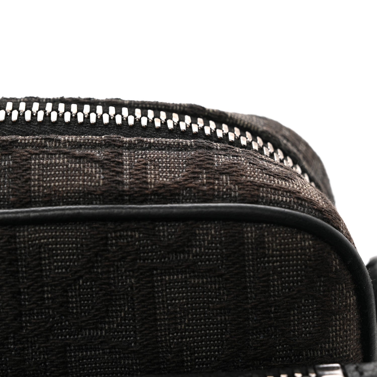 Oblique Saddle Triple Pouch Black