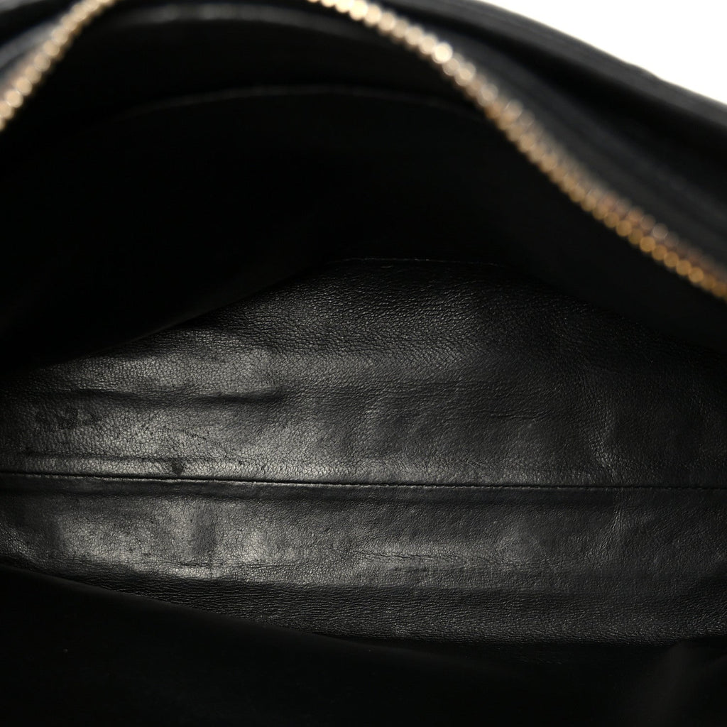 Caviar Quilted Shoulder Bag Black