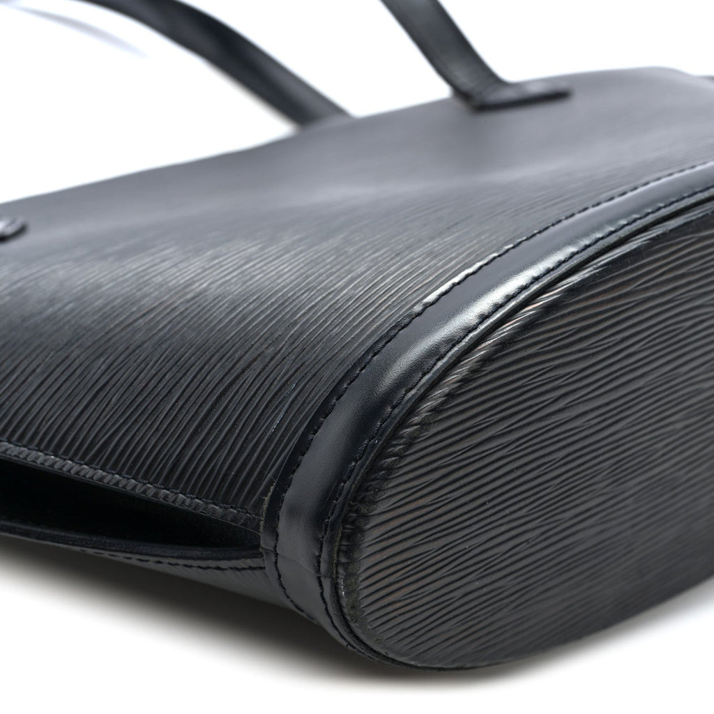 Epi Saint Jacques PM Long Straps Black