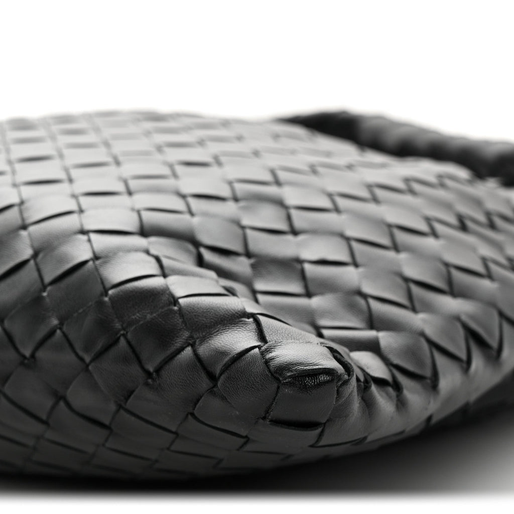 Calfskin Intrecciato Small Hop Black