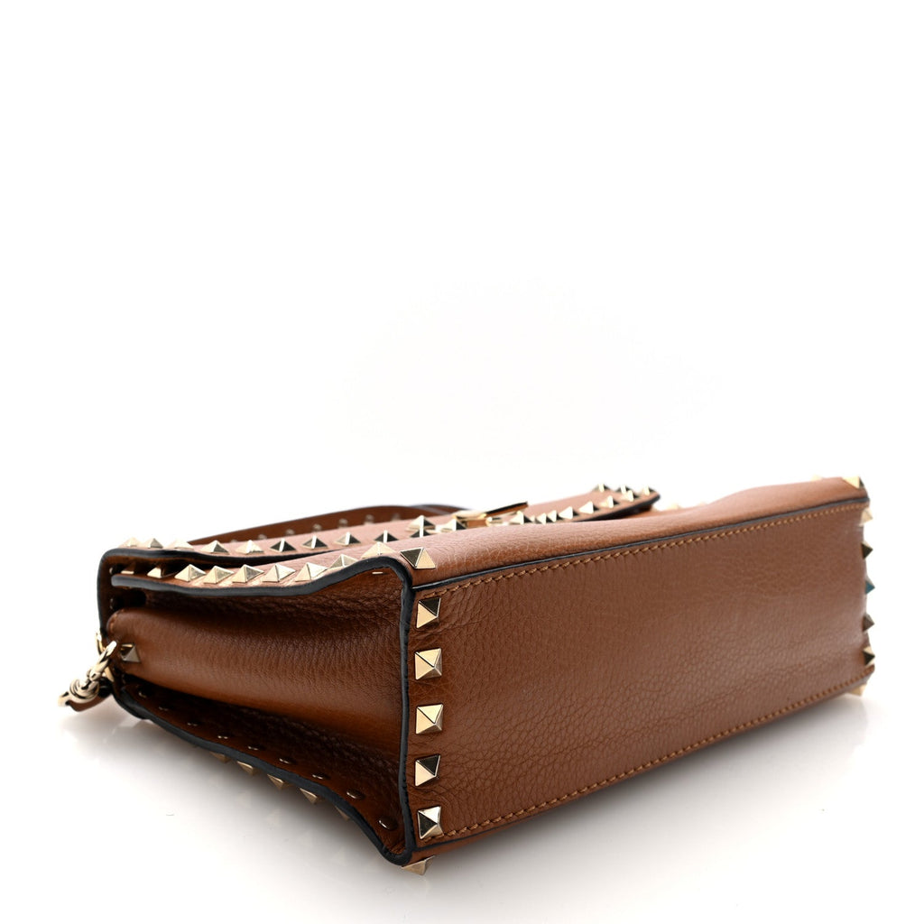 Pebbled Calfskin Rockstud Flip Lock Top Handle Bag Cognac