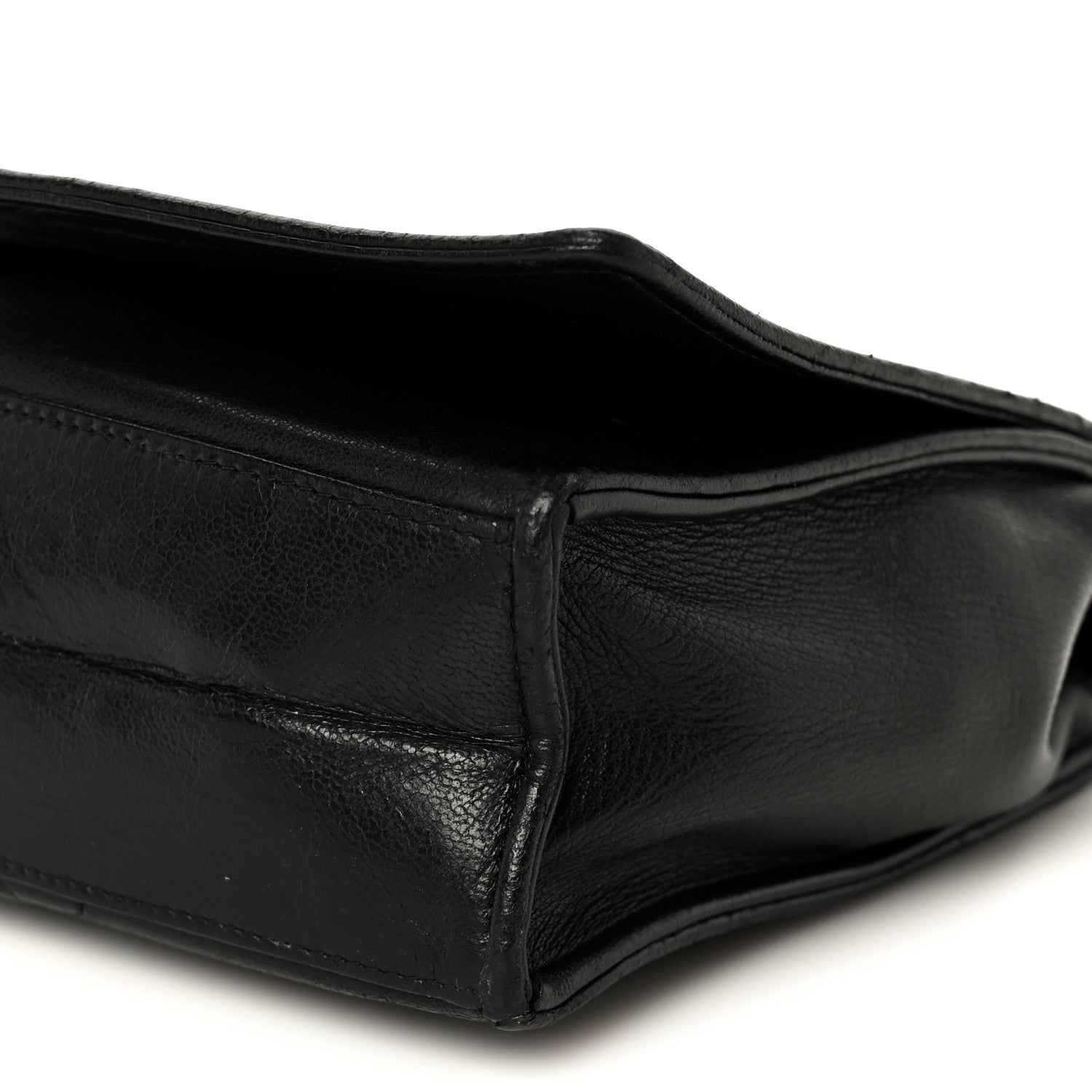 Lambskin Quilted Diamond CC Flap Black