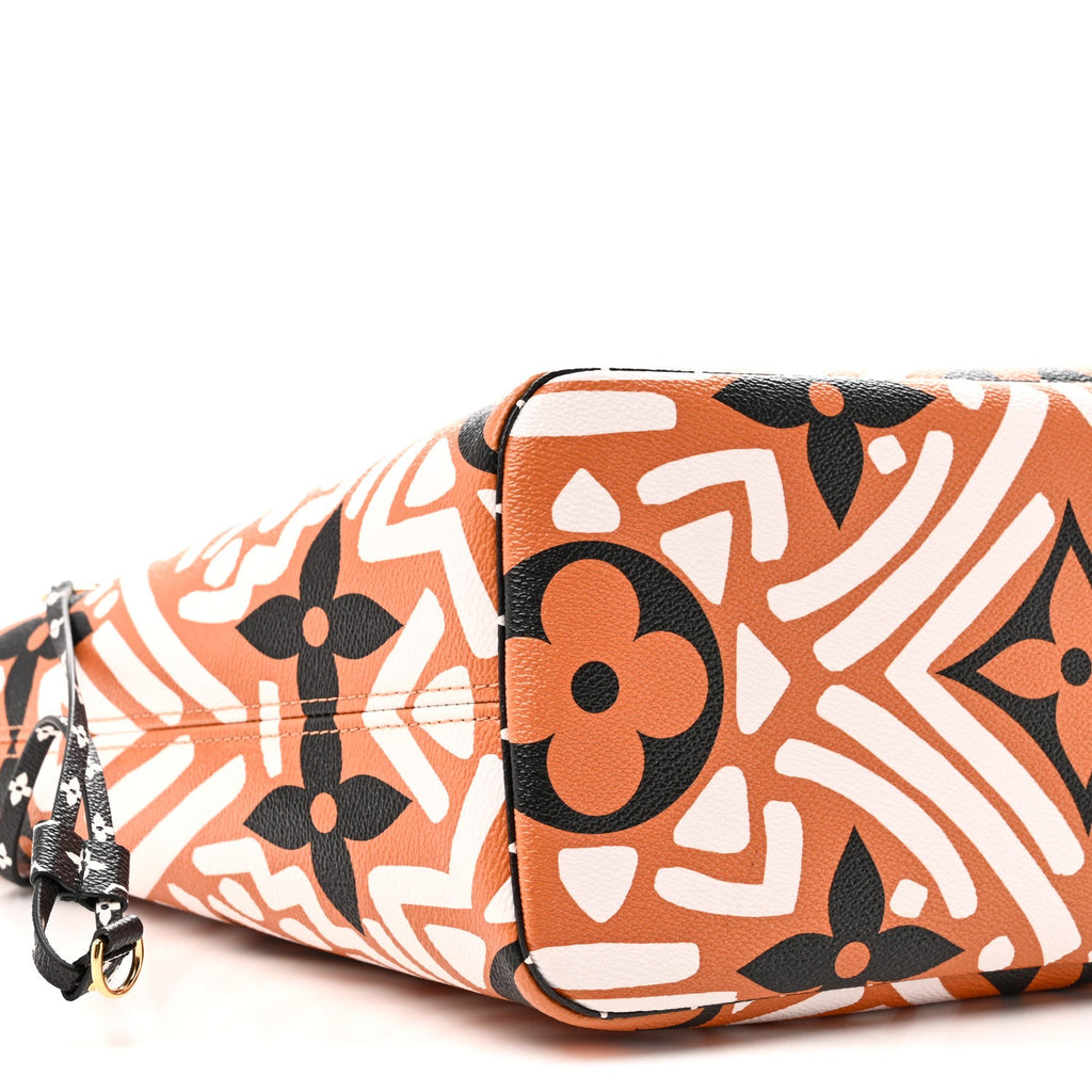 Monogram Giant Crafty Neverfull MM Creme Caramel