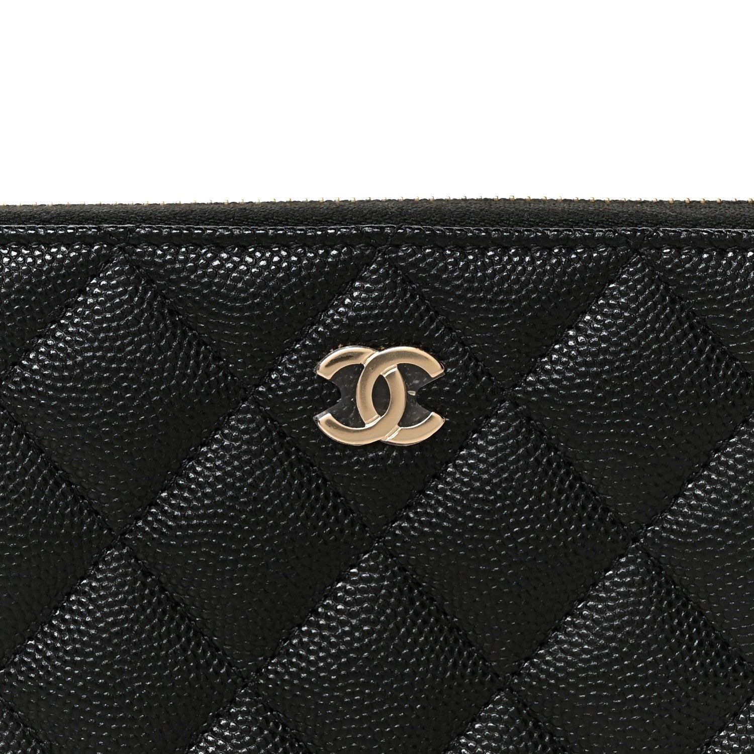 Caviar Quilted Medium Zip Around Wallet Black