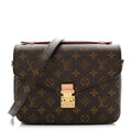 Monogram Pochette Metis