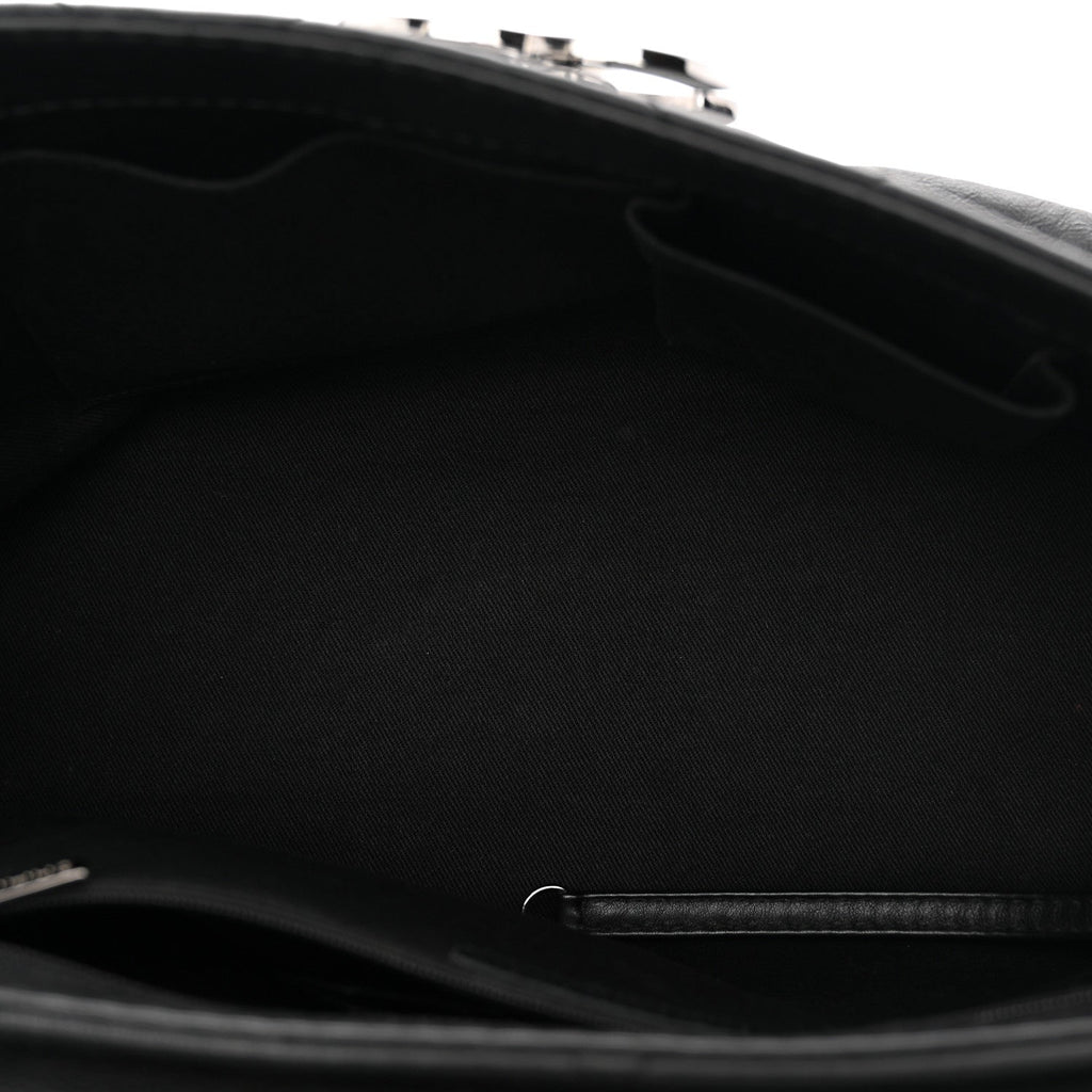 Calfskin Quilted Large Hamptons Flap Black