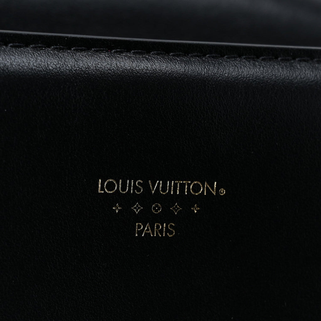 Smooth Calfskin LV Pont 9 Black