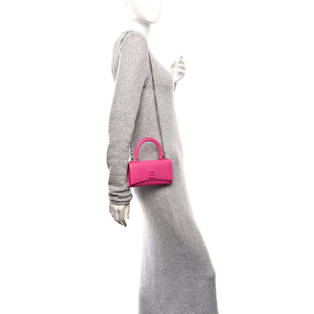 Grained Calfskin Tonal B Hourglass Top Handle Crossbody Phone Holder Fuchsia