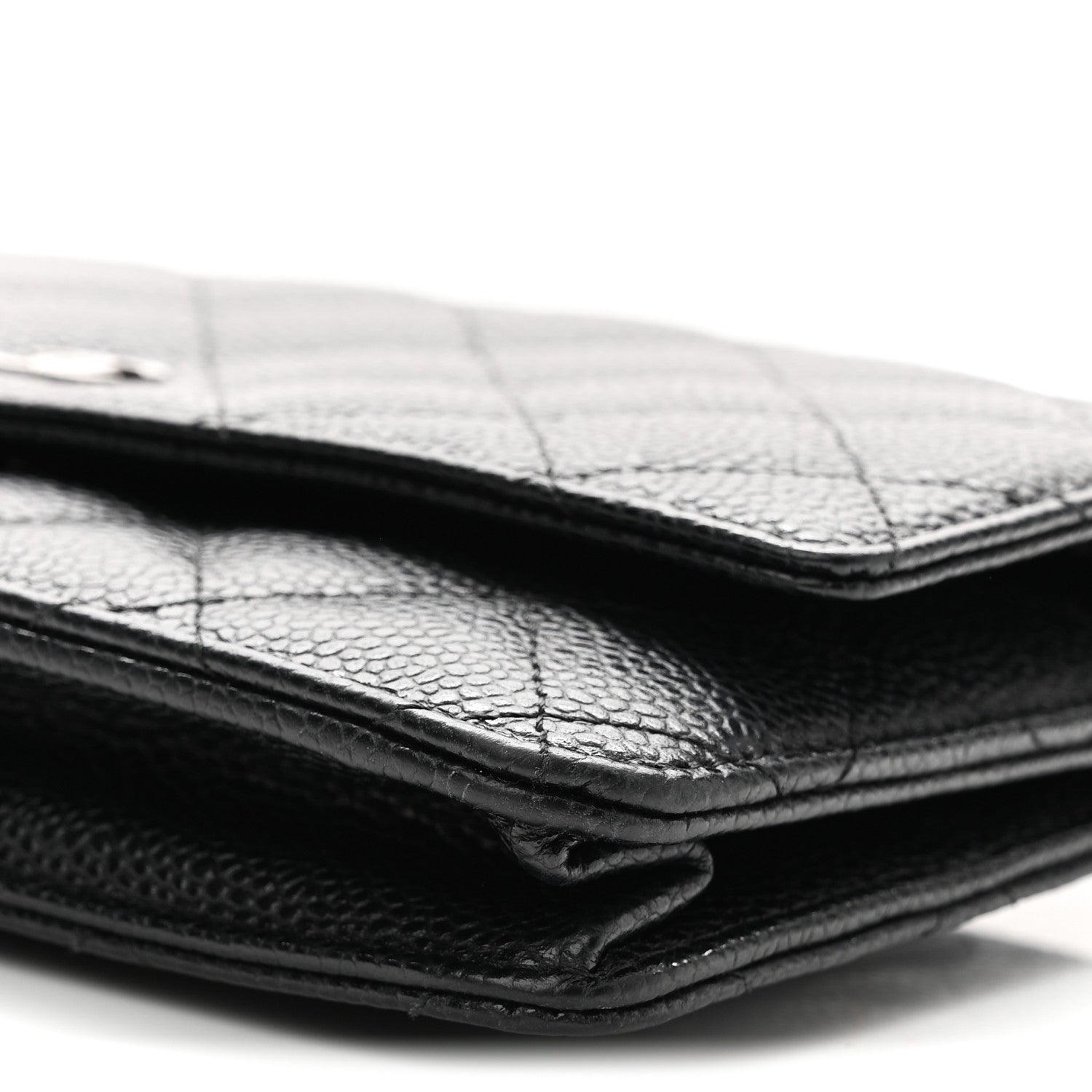 Caviar Quilted Wallet on Chain WOC Black