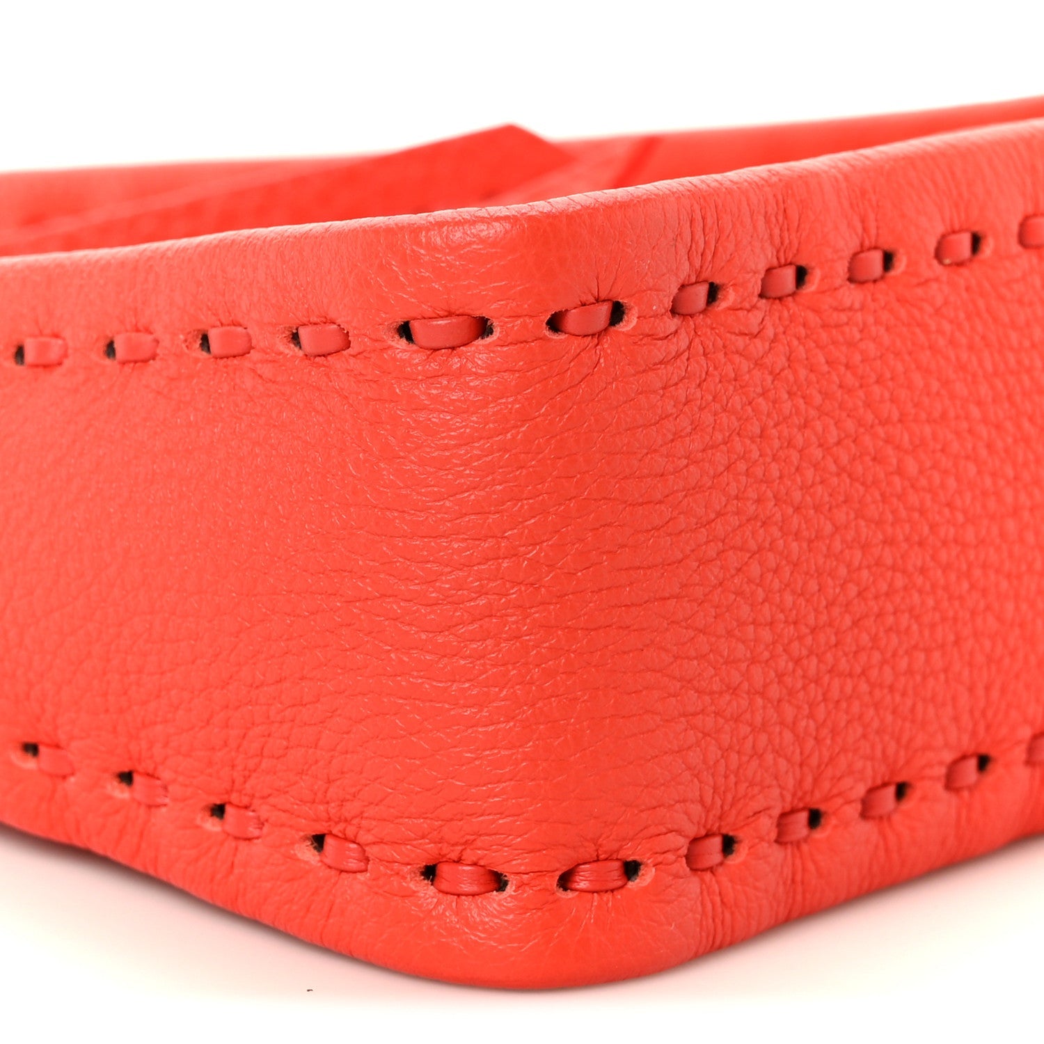 Cuoio Roma Sellerissima Nappa Sintetica Tape Stitch Mini Fendessence Shoulder Bag Lava