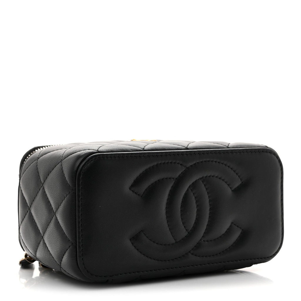 Lambskin Quilted Pearl Crush Small Vanity Case With Chain Black