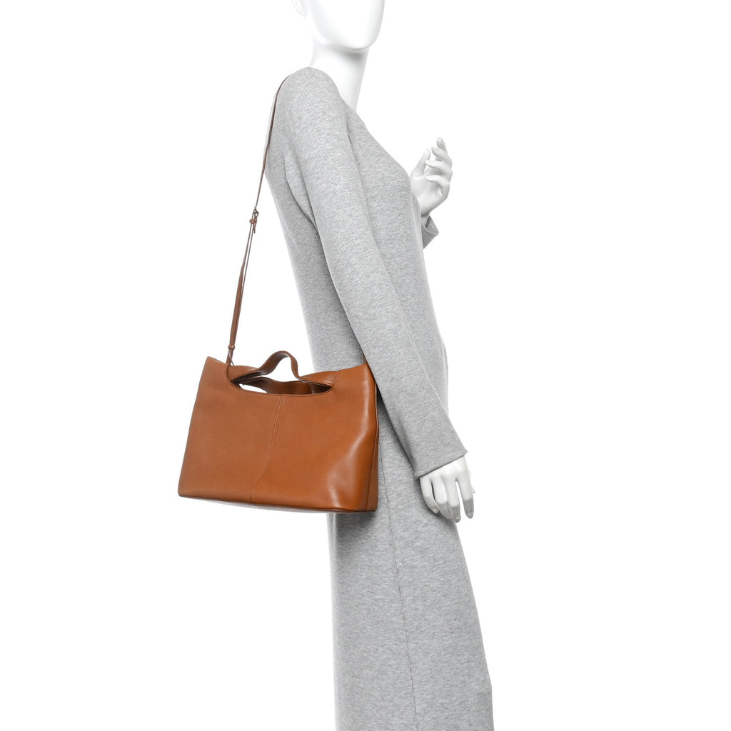 Saddle Calfskin Camdem Shoulder Bag Cuir