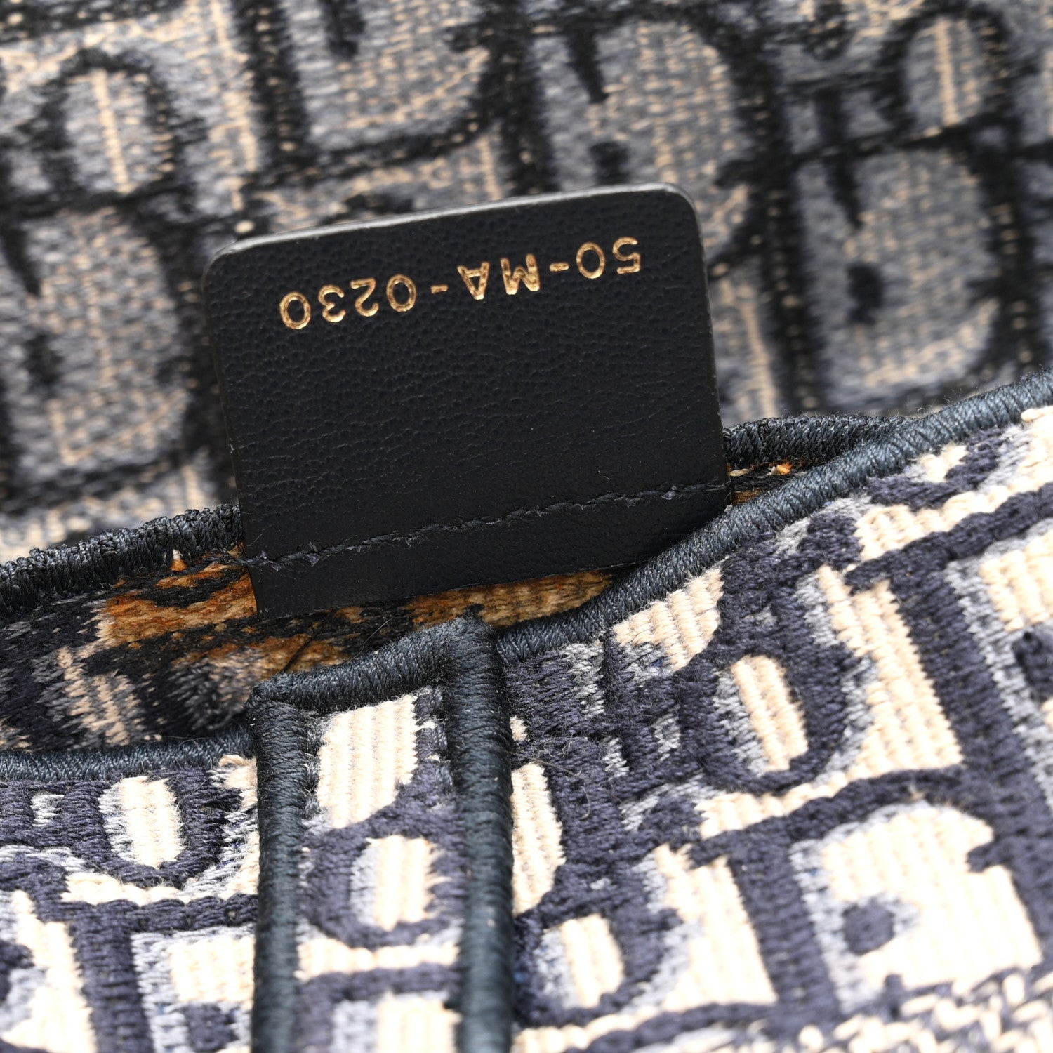 Oblique Slim Saddle Pouch Blue