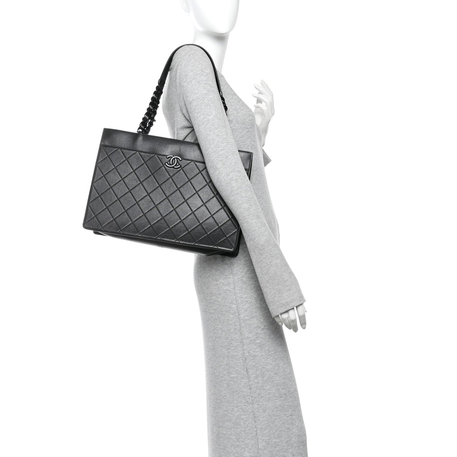 Caviar Quilted My Everything Large Shopping Tote Black