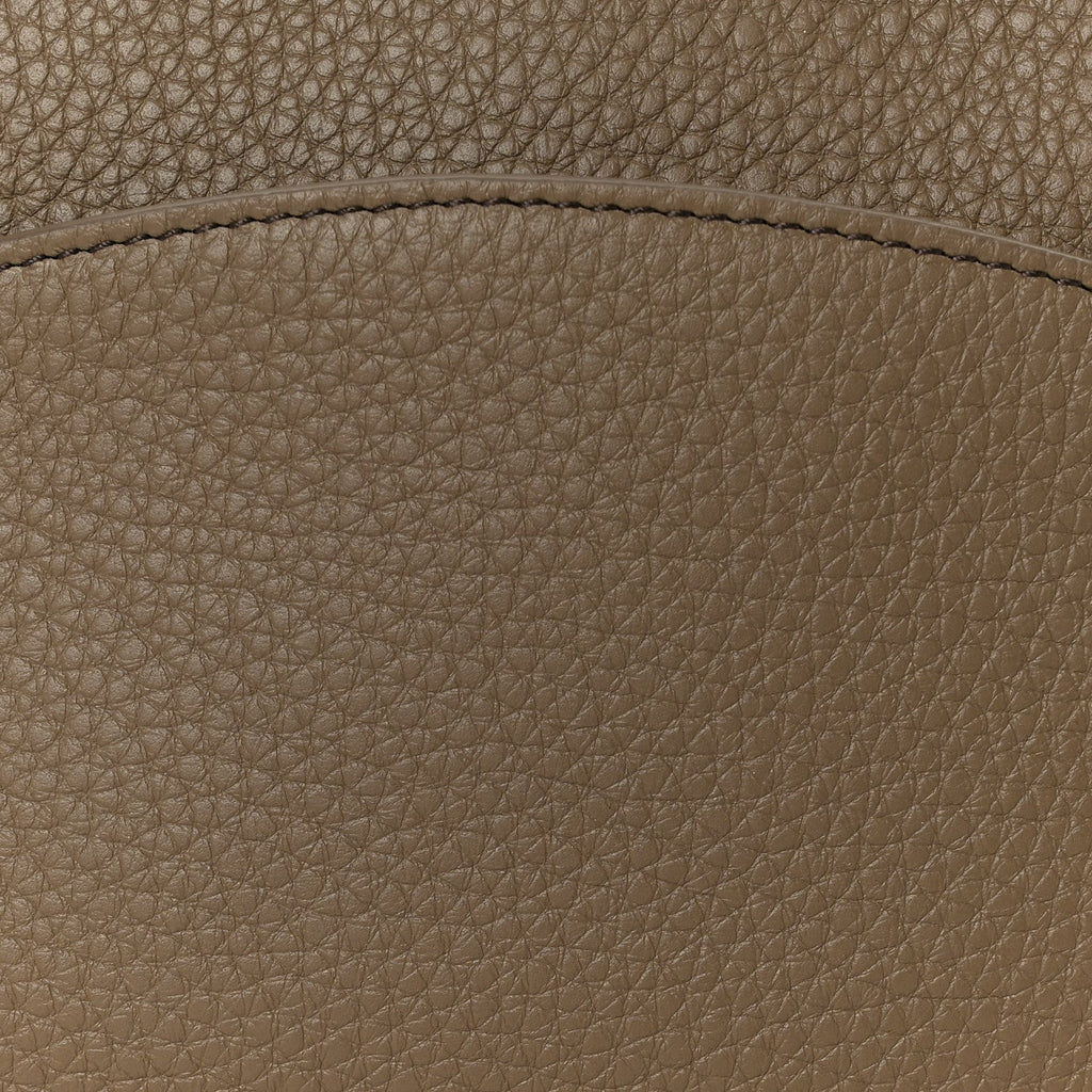 Grained Calfskin Annie E/W Crossbody Bag Smoked Taupe