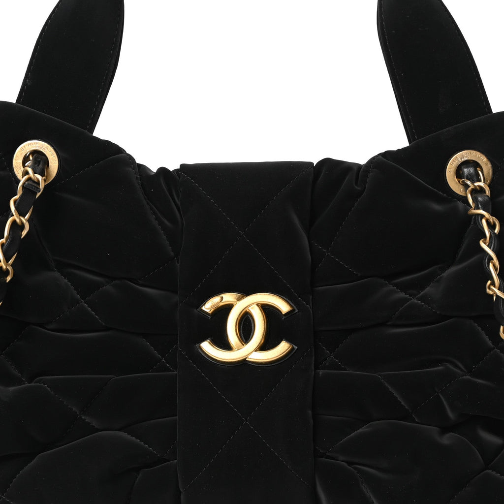 Velvet Effect Nylon Quilted Bow Bag Black