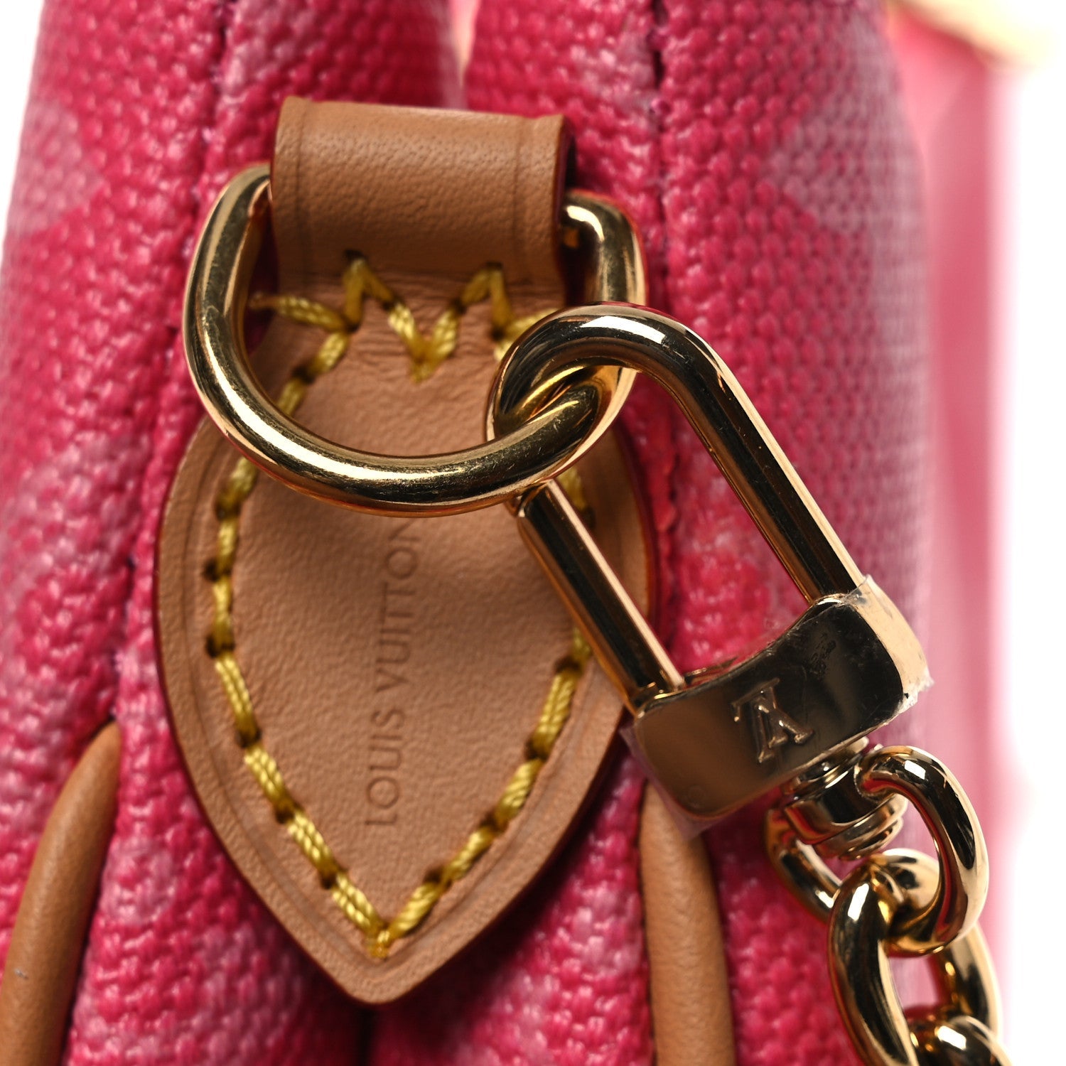 Monogram Origine Liv Pochette Rose Ruban