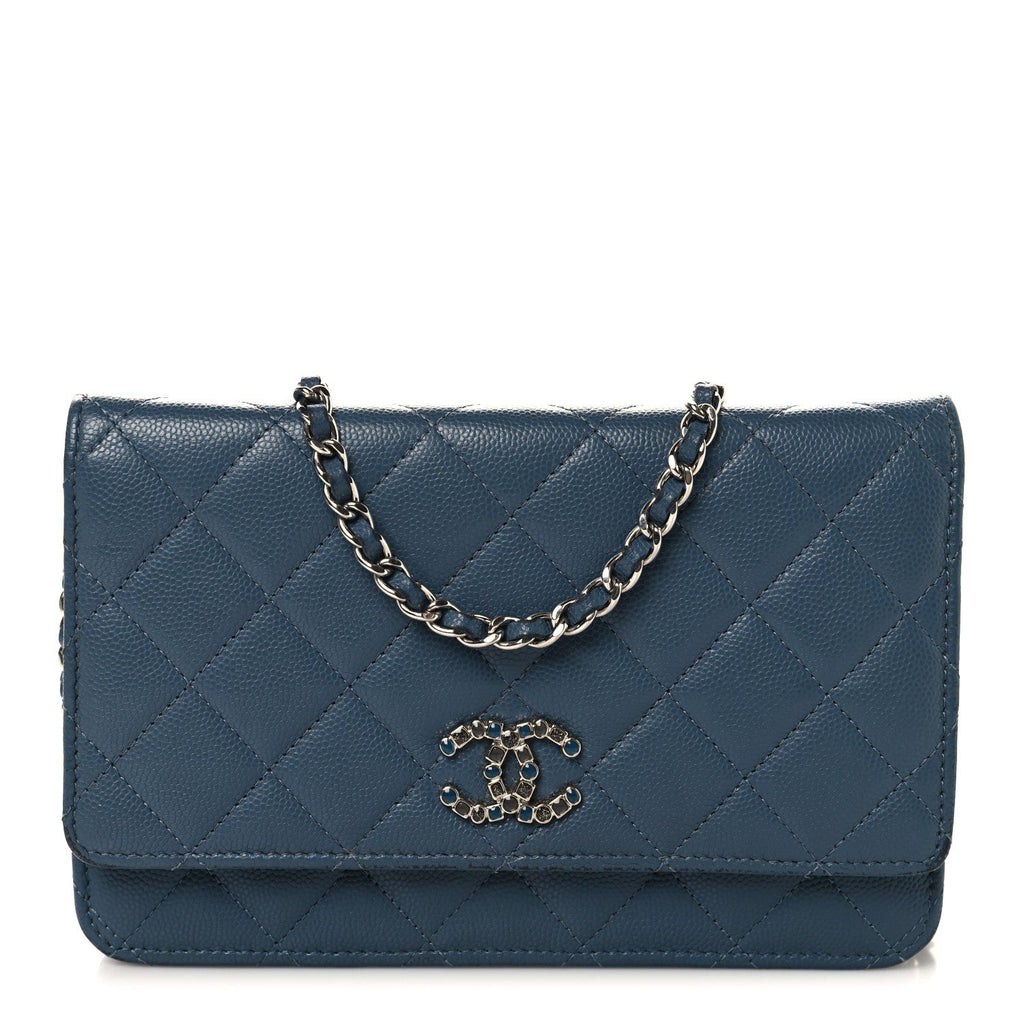 Shiny Caviar Quilted Enamel CC Wallet On Chain WOC Blue