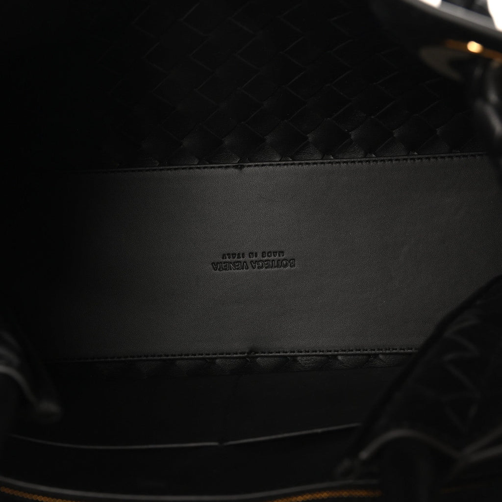 Nappa Intrecciato Medium Andiamo Shoulder Bag Black
