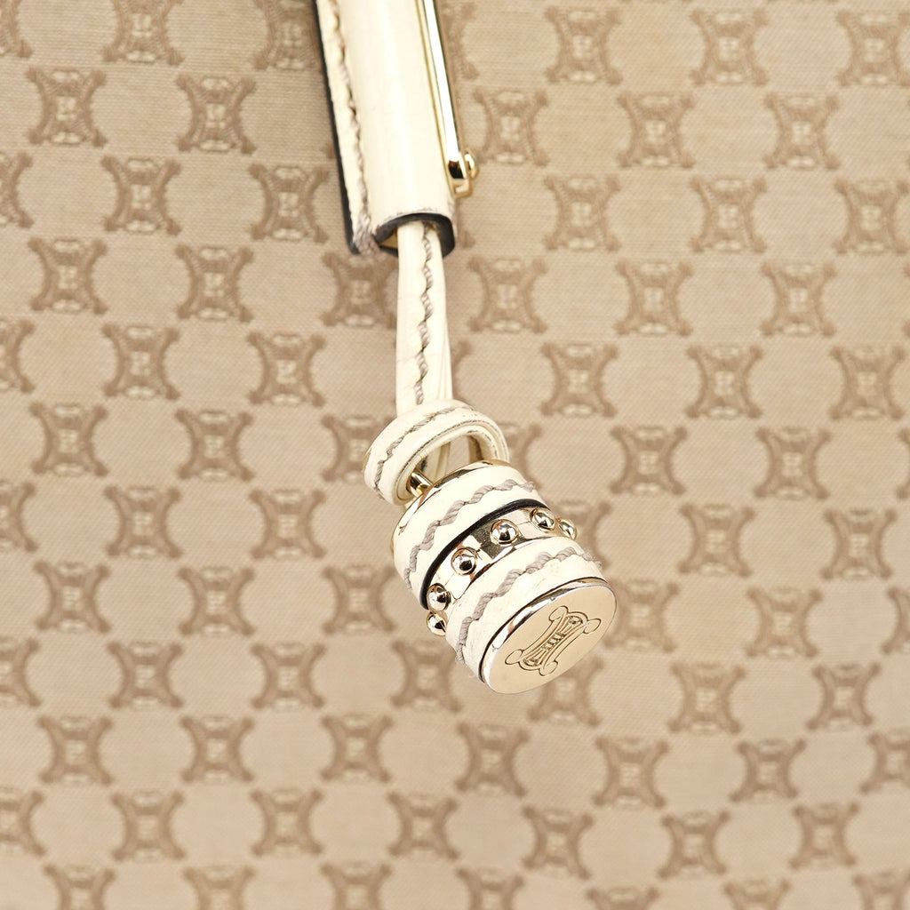 Beige Bittersweet Triomphe Hobo Bag