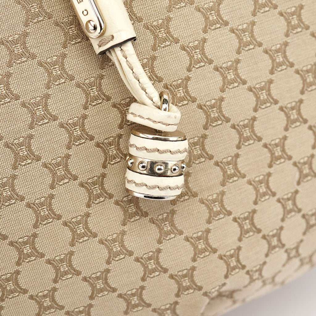 Beige Bittersweet Triomphe Hobo Bag