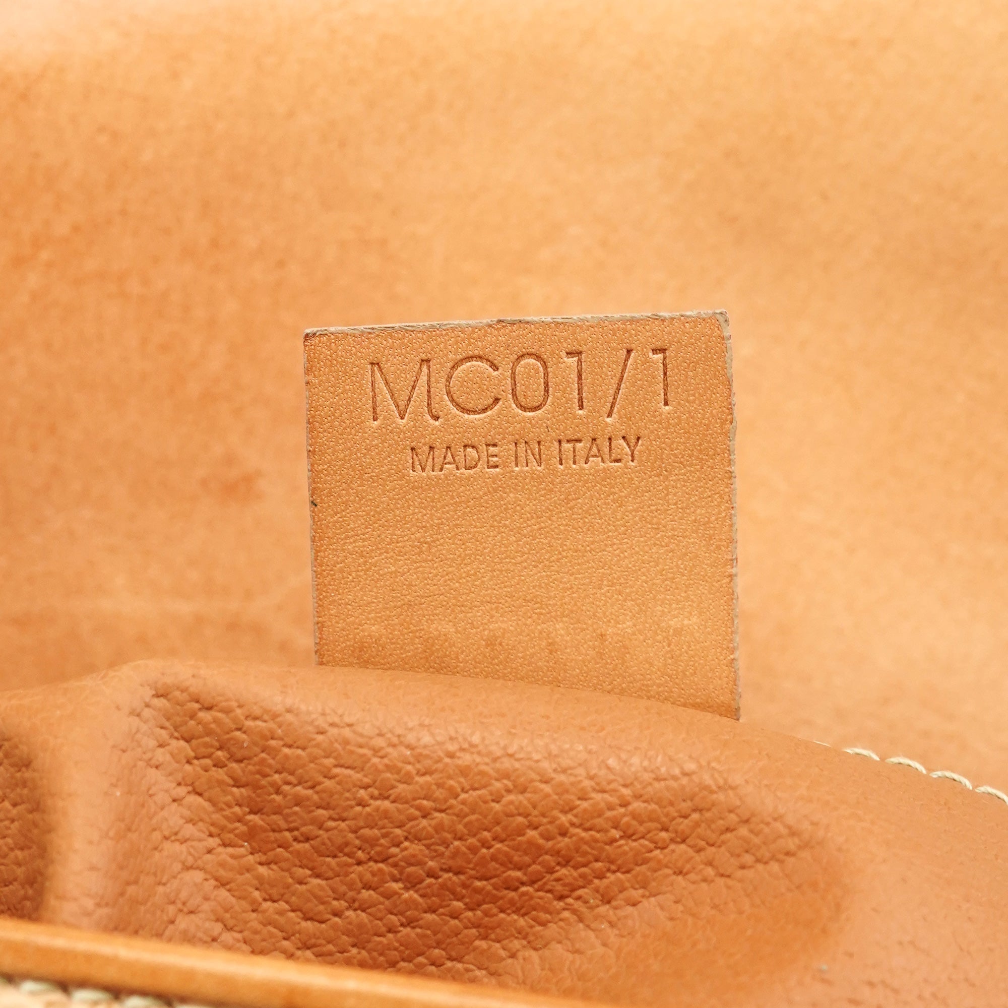 Beige Triomphe Leather Shoulder Bag