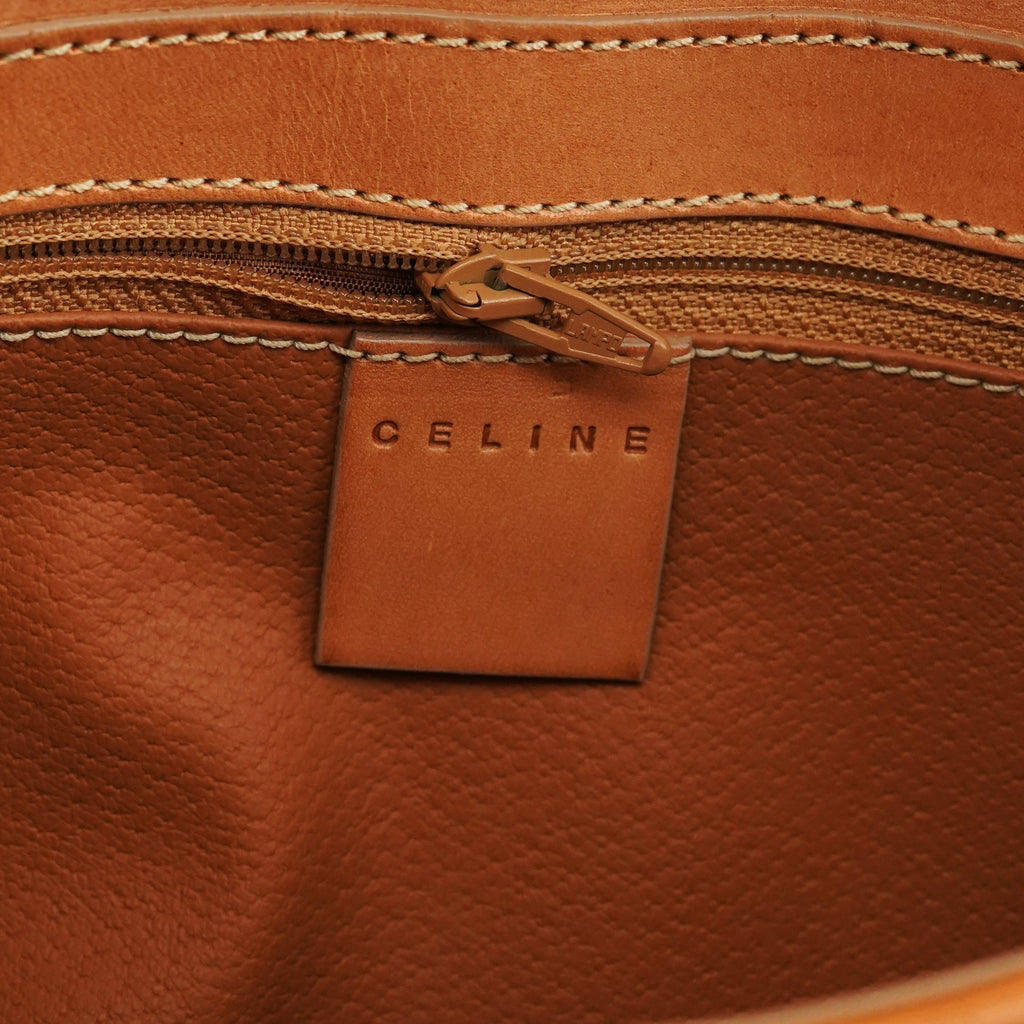 Beige Triomphe Leather Shoulder Bag