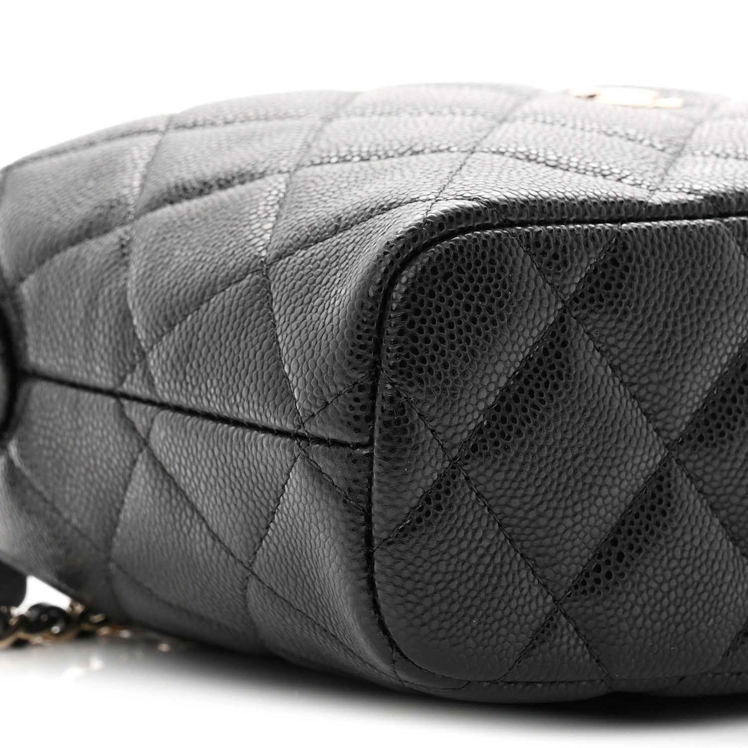 Caviar Quilted Hobo Clutch With Chain Black
