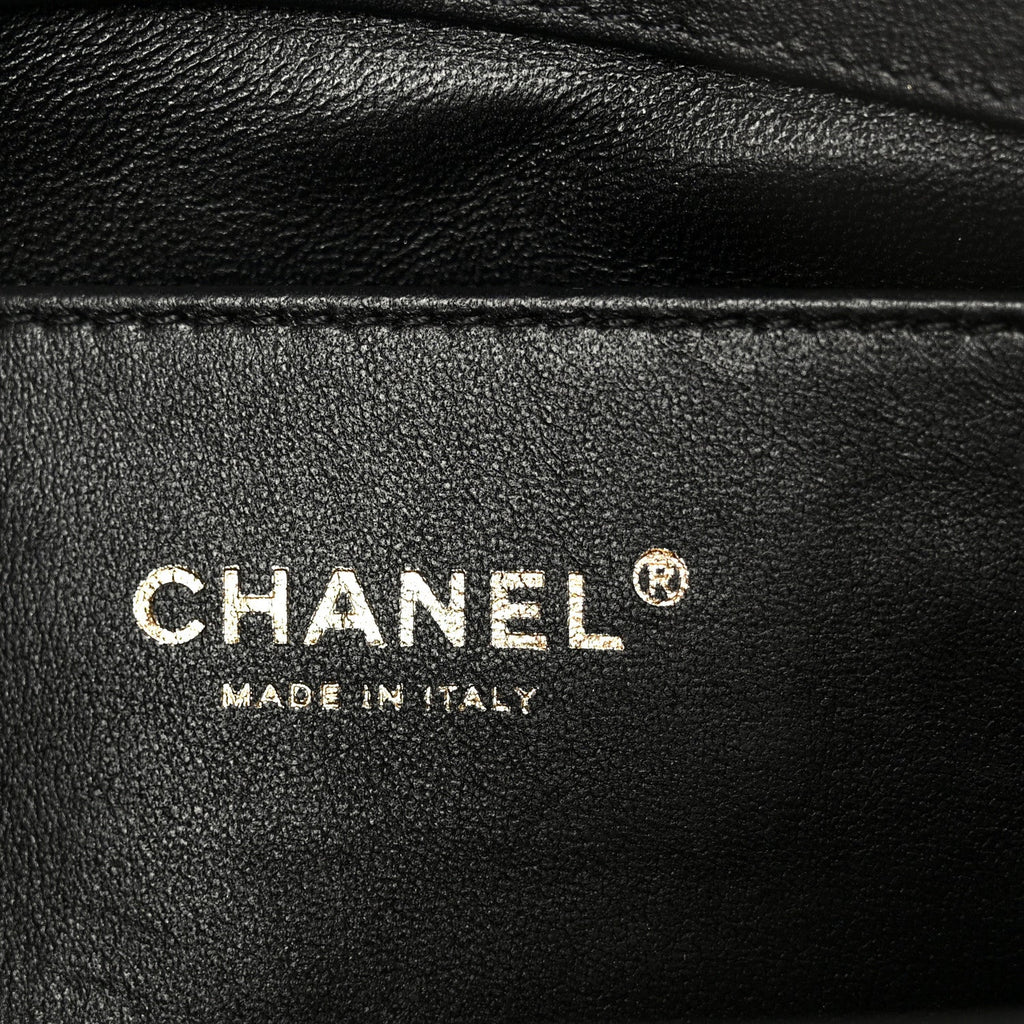 Calfskin Quilted Medium Boy Flap Black