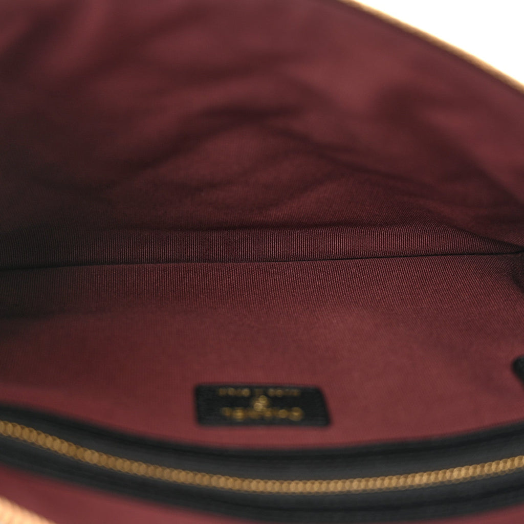 Caviar Quilted Medium Cosmetic Case Black