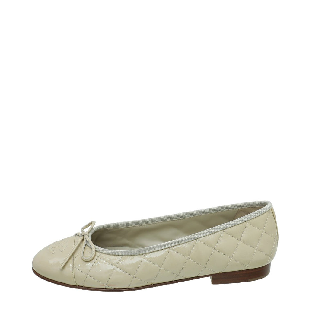 Chanel Beige CC Cap Toe Quilted Flat Ballerina 38