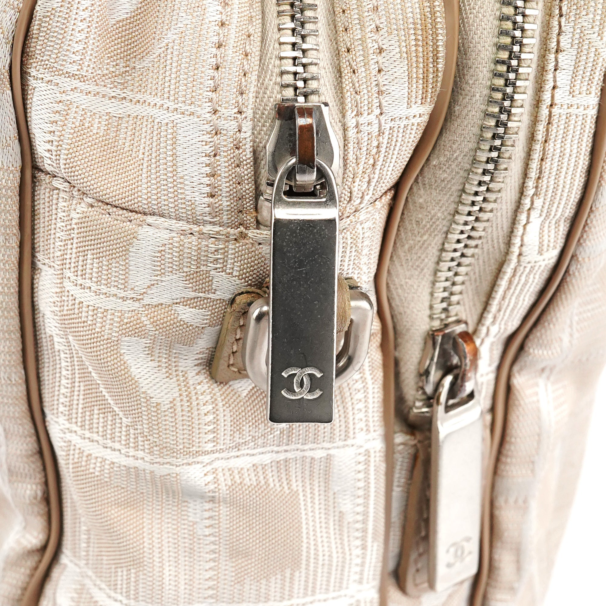 Beige Nylon Leather Quilted 2-Way Bag