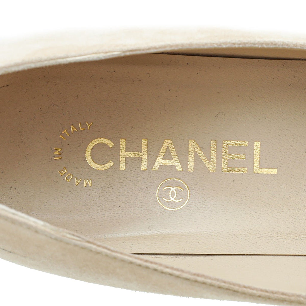Chanel Bicolor Cap Toe Block Heels Pump 40