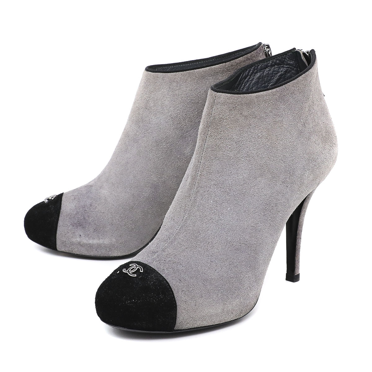 Chanel Bicolor Captoe CC Ankle Boots 39.5