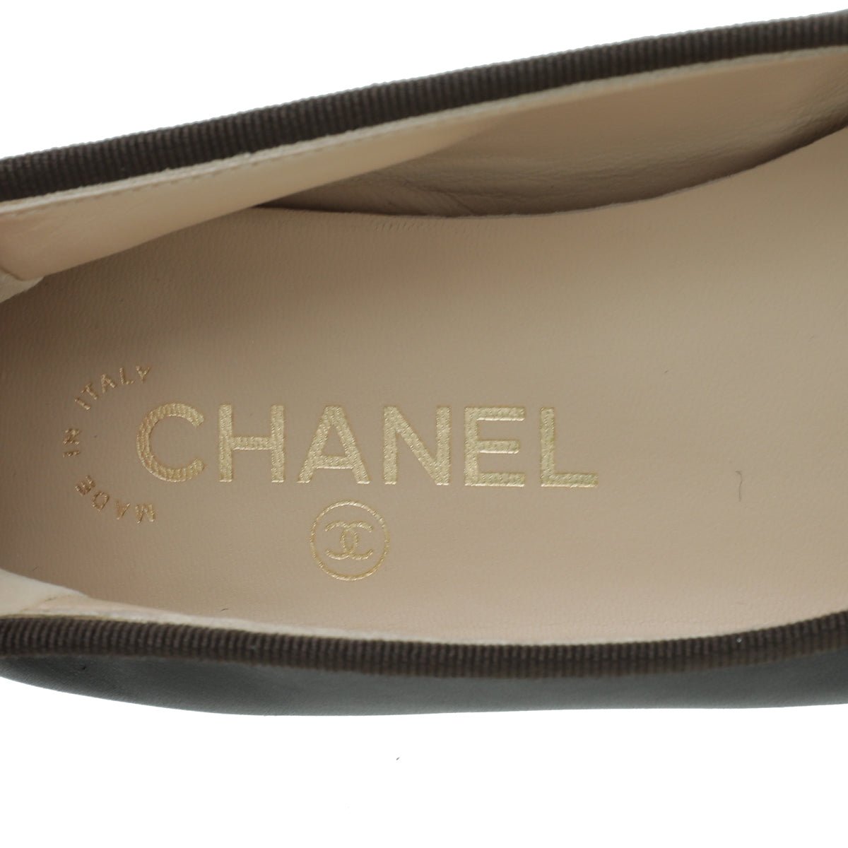 Chanel Bicolor CC Cap Toe Ballet Flats 38