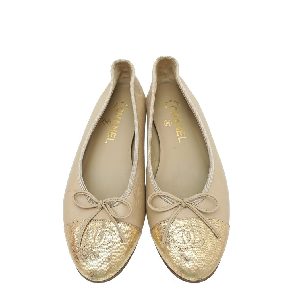 Chanel Bicolor CC Cap Toe Ballet Flats 38