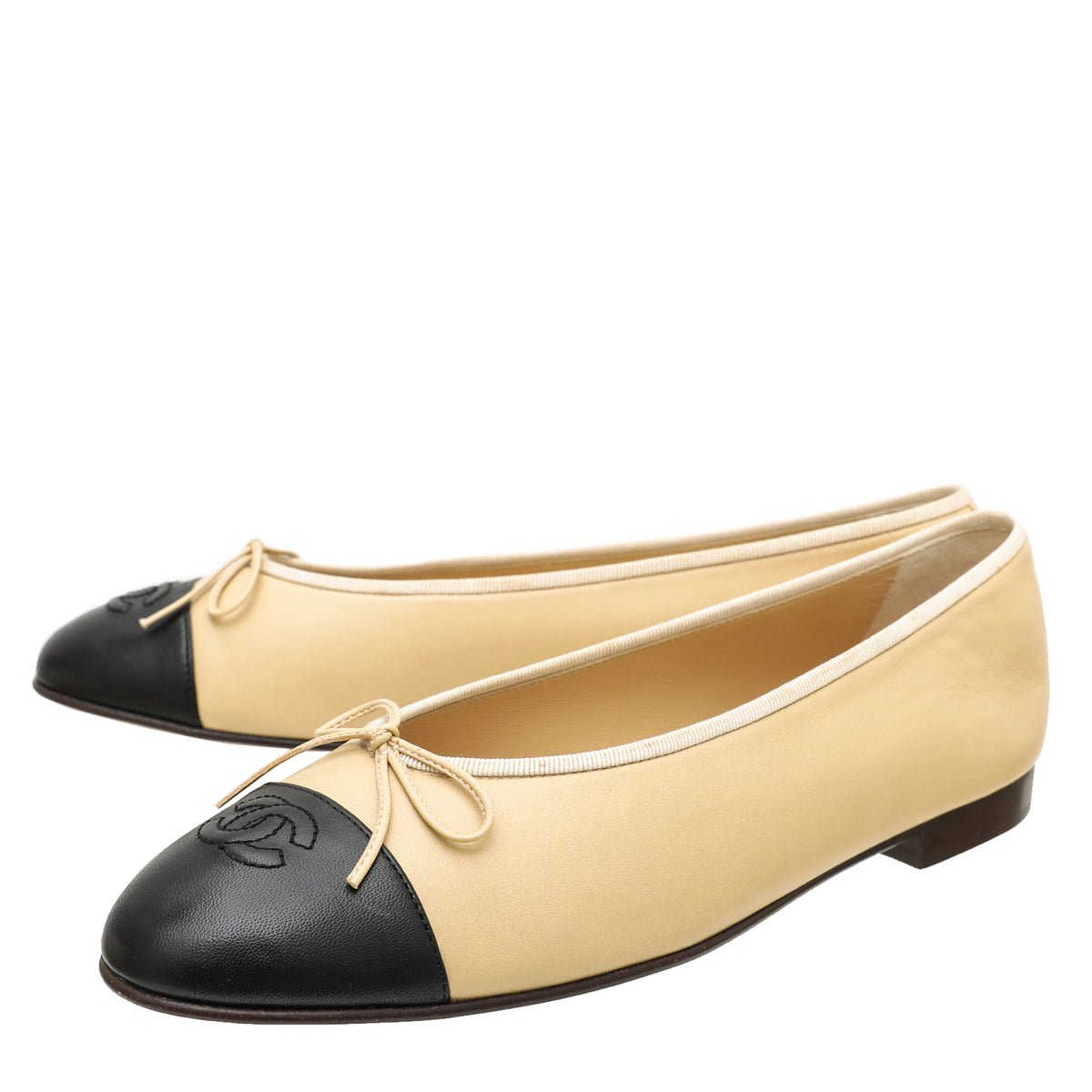 Chanel Bicolor CC Cap Toe Bow Flat Ballerina 42