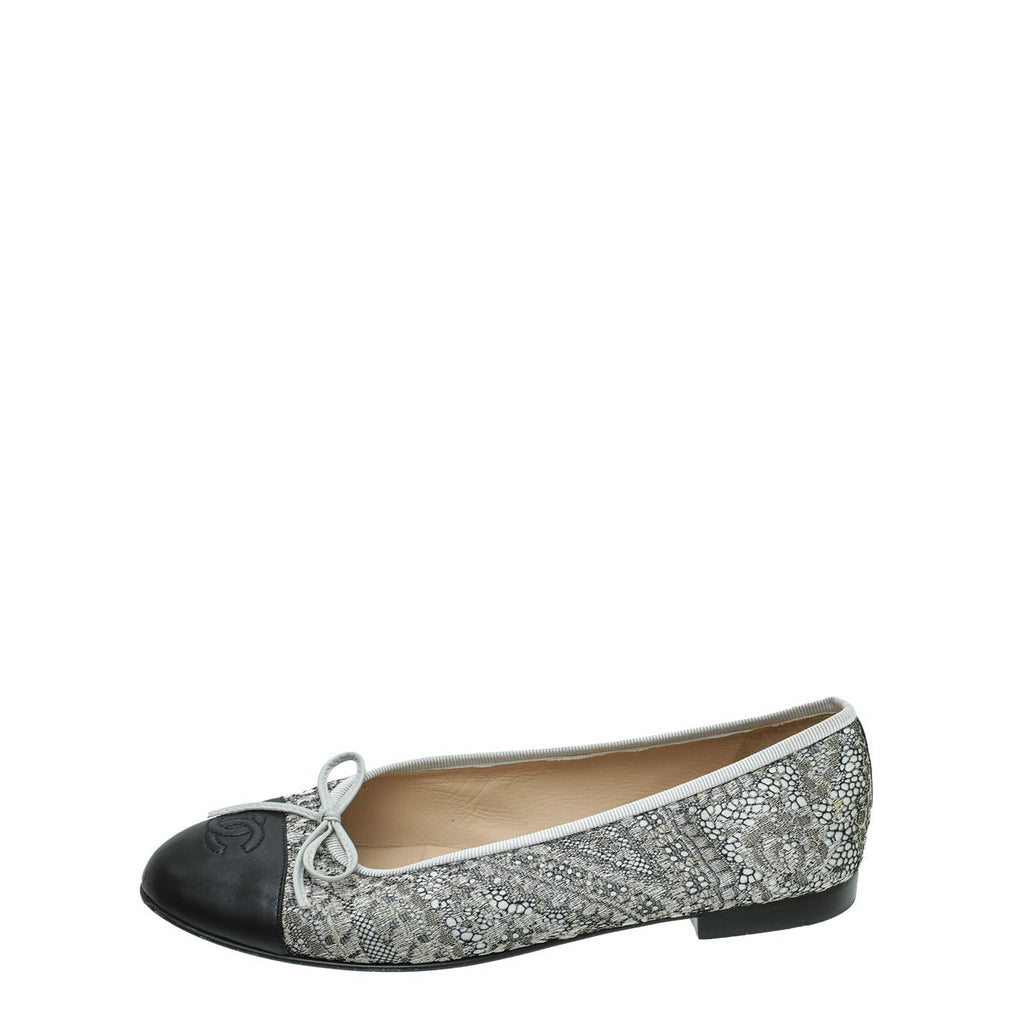 Chanel Bicolor CC Cap Toe Lace Flat Ballet 38