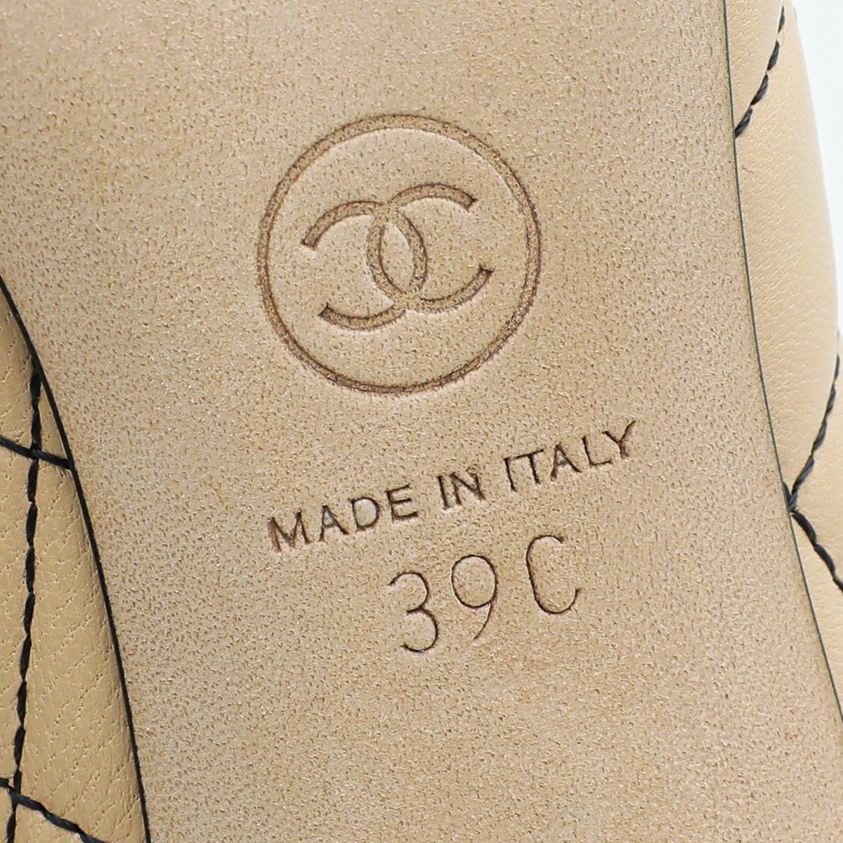 Chanel Bicolor CC Cap Toe Quilted Pump 39