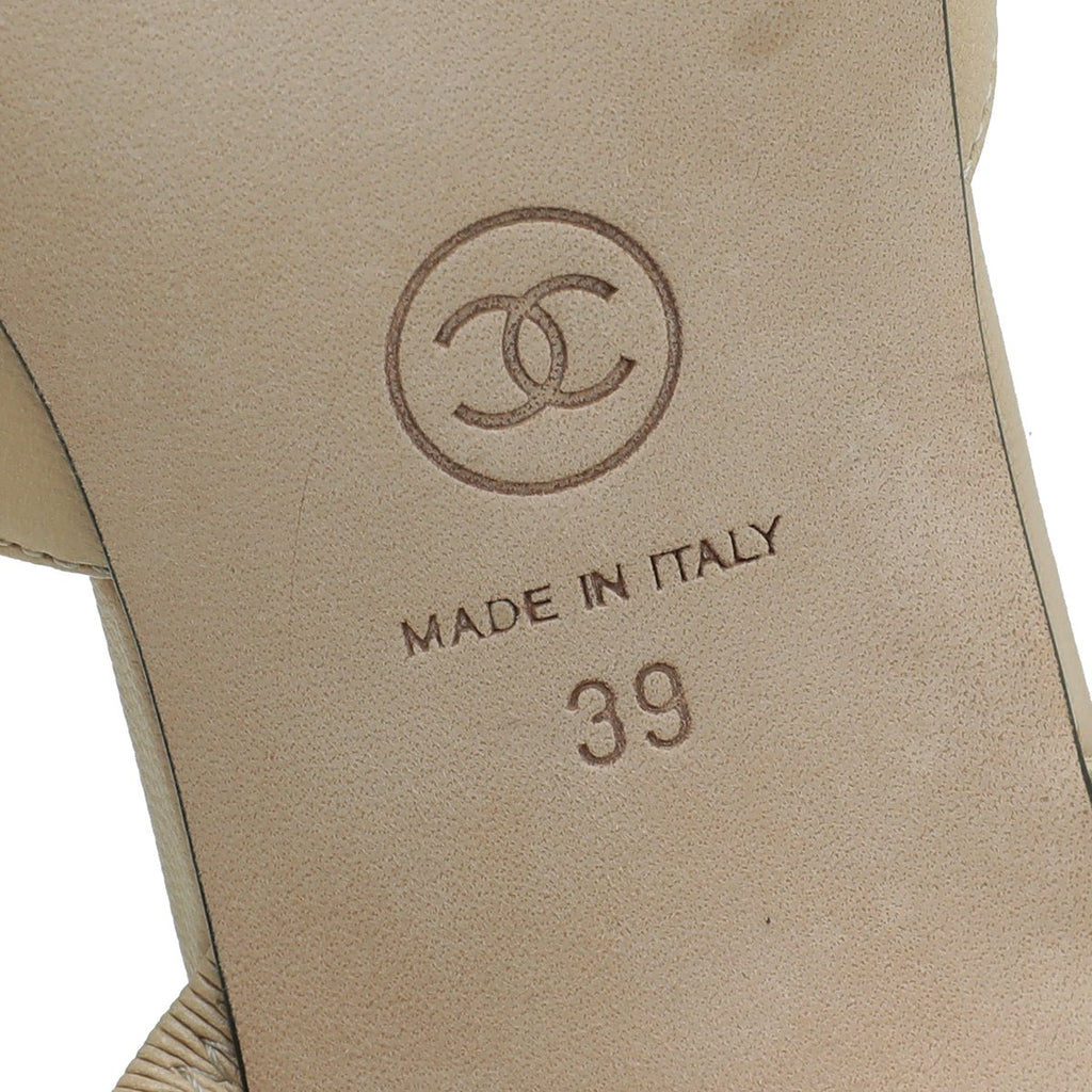 Chanel Bicolor CC Cap Toe Slingback 39
