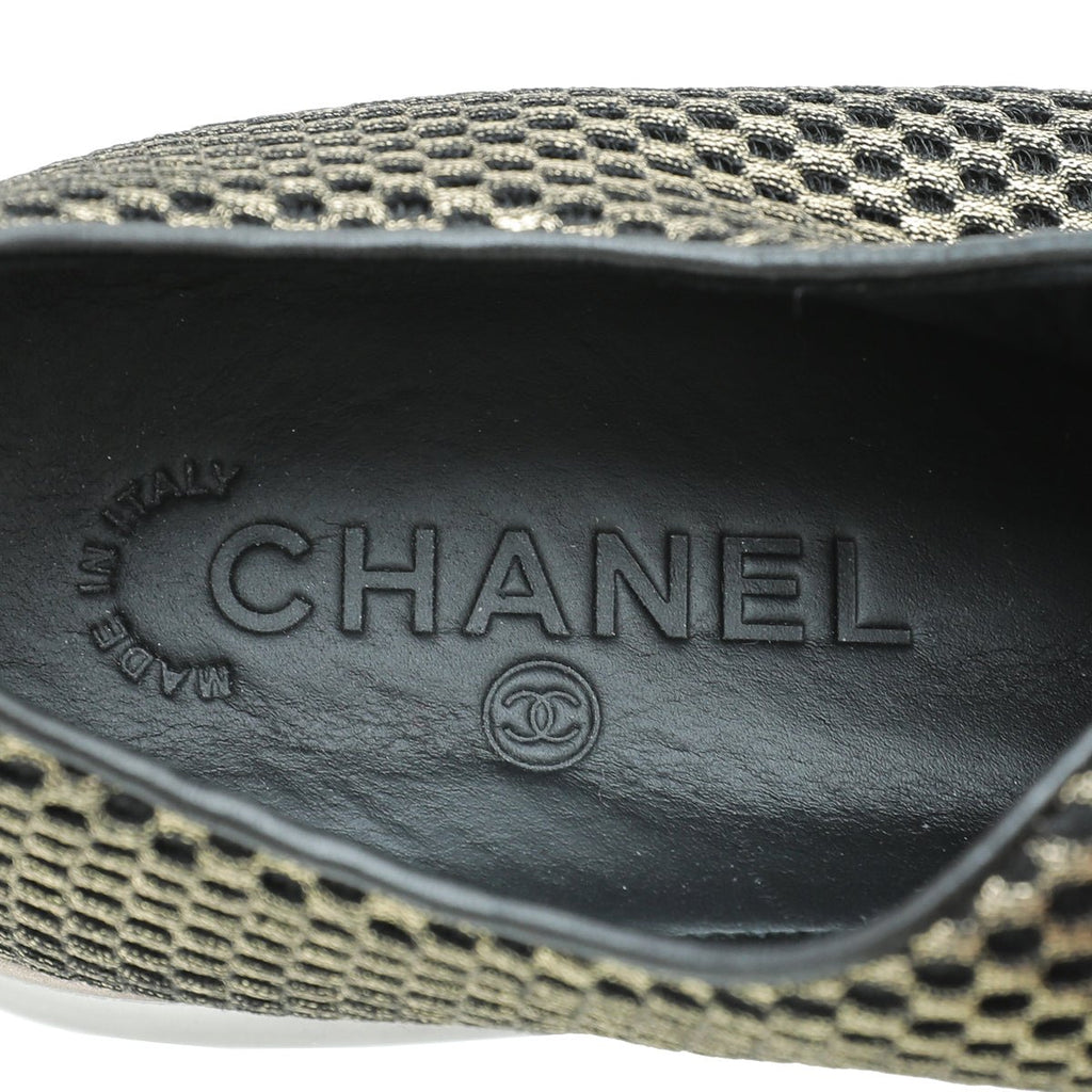 Chanel Bicolor CC Low Top Sneakers 37.5