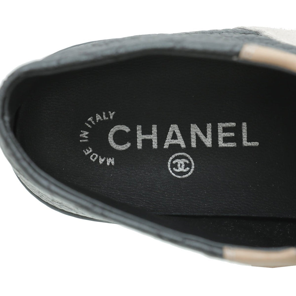 Chanel Bicolor CC Quilted Sneaker 38.5