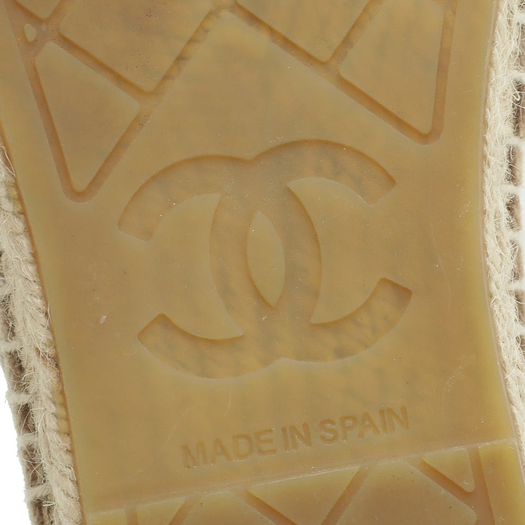 Chanel Bicolor Logo Velvet Espadrille 39