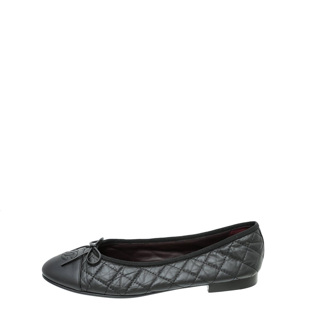 Chanel Black Cap toe Quilted Ballerina Flats 39.5