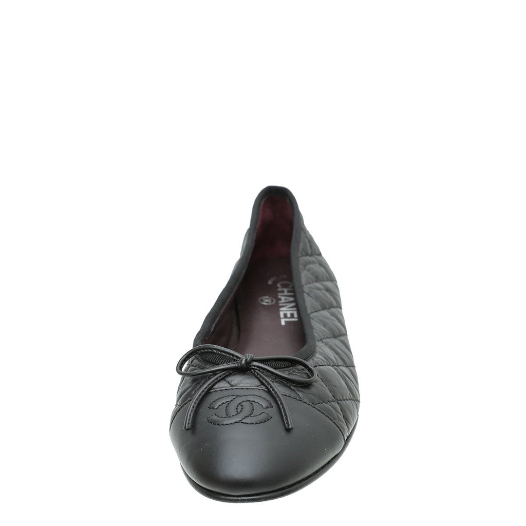 Chanel Black Cap toe Quilted Ballerina Flats 39.5
