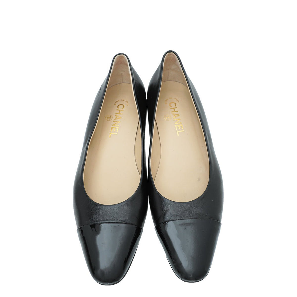 Chanel Black CC Cap Toe Flat Ballerina 39