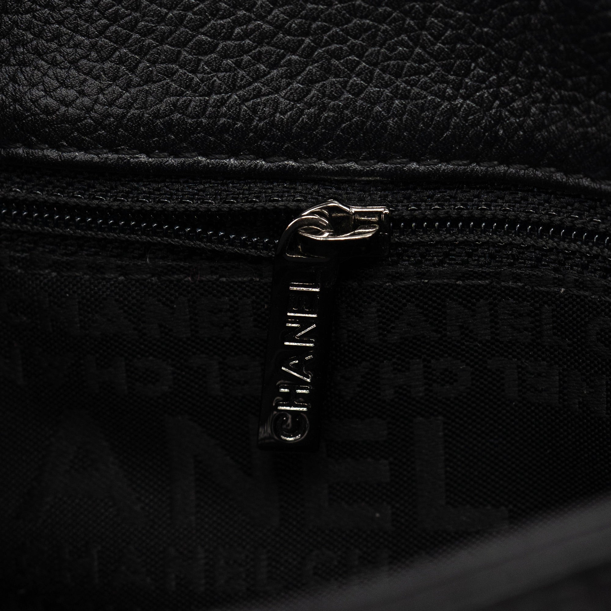 Black Leather 2.55 Turnlock Tote Bag