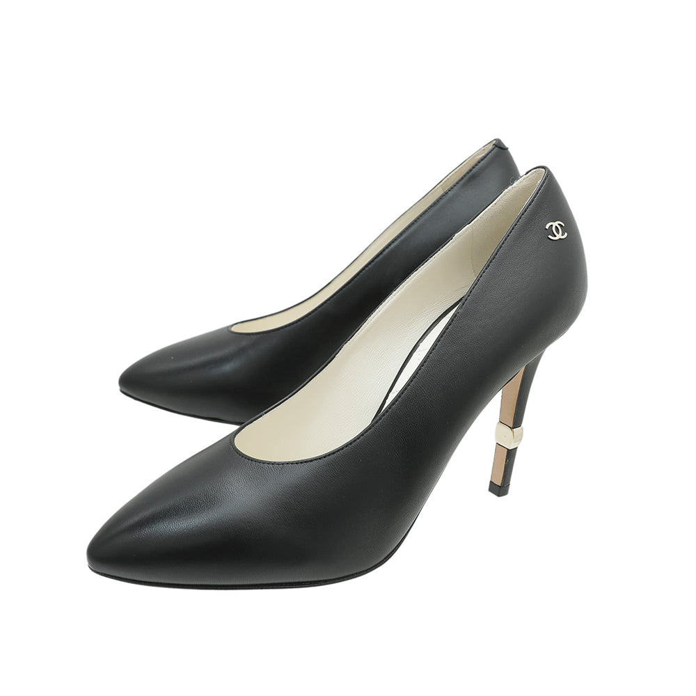 Chanel Black CC Classic Pump 38.5