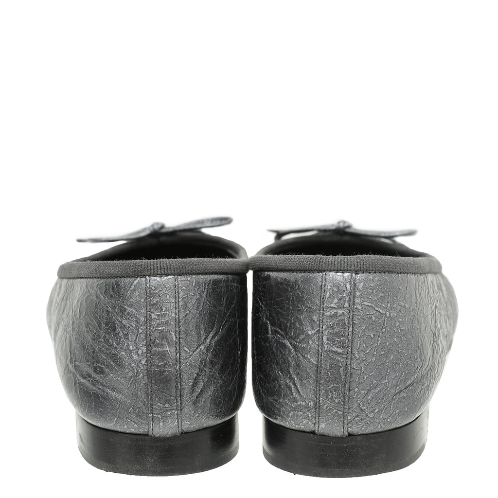 Chanel Metallic Grey Crackled Ballet Flats 37